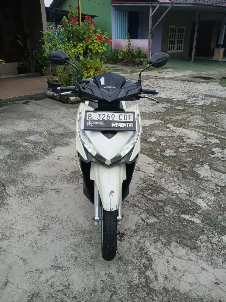 Vario 125 led 2016 lengkap hidup halus