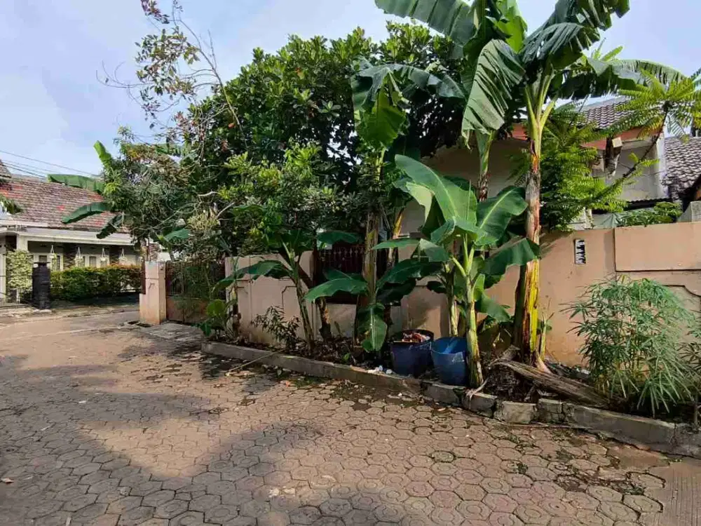 Dijual rumah hook bebas banjir dipondok pekayon indah bekasi Selatan