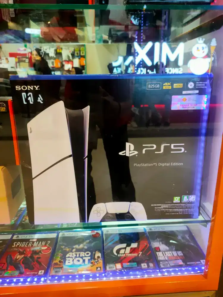 SONY PS 5 SLIM DISK 1TB BARANG BARU BERGARANSI 1 TAHUN