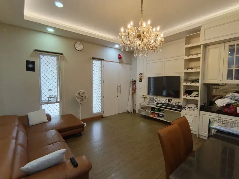 Dijual Cepat Rumah Mewah 2 Lantai Full Furnished Siap Huni di Sedayucity, Kelapa Gading