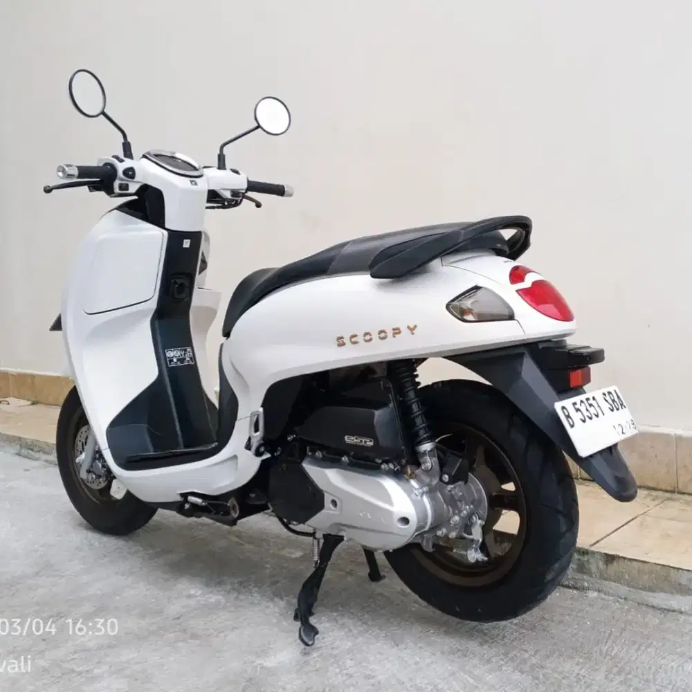 HONDA NEW SCOOPY PRESTIGE TAHUN 2024 CASH / KREDIT MURAH DP MULAI 500