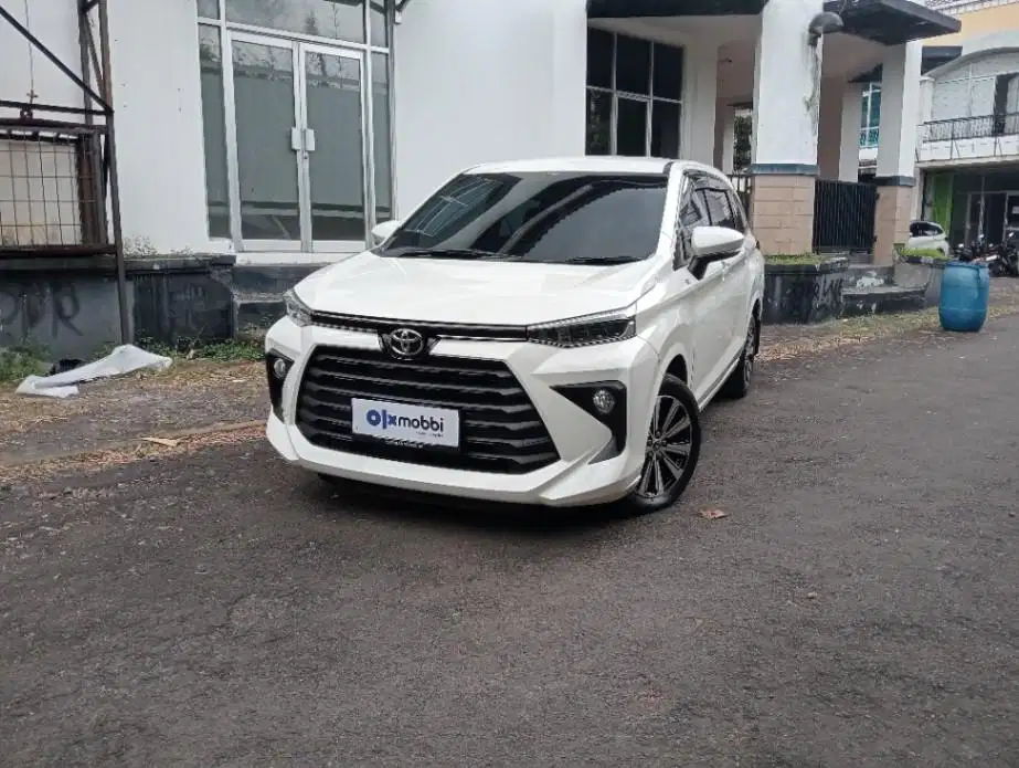 Pajak Panjang - TOYOTA Avanza 1.5 G Bensin A/T 2022 PUTIH
