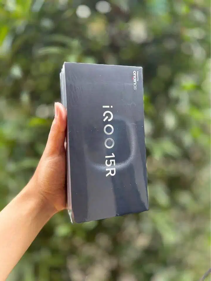 Iqoo 15R Silver 12/512 Segel box