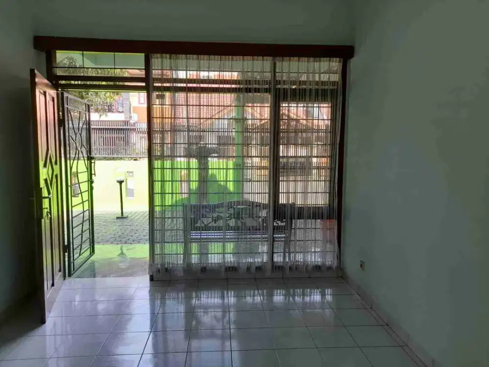 rumah di batununggal semi furnish dekat stt telkom dan pasar modern