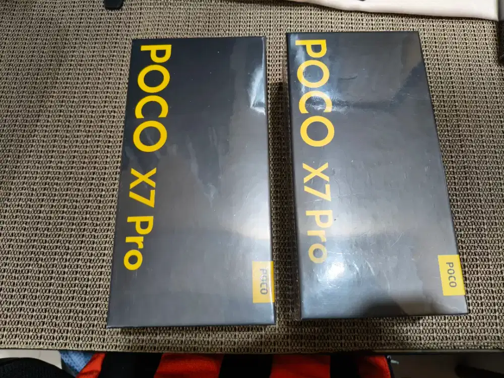 Poco X7 Pro 12/512 Hitam New (Baru) Resmi Segel