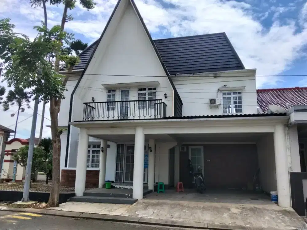 Fefg. Rumah disewakan di Cluster Catania Deltamas