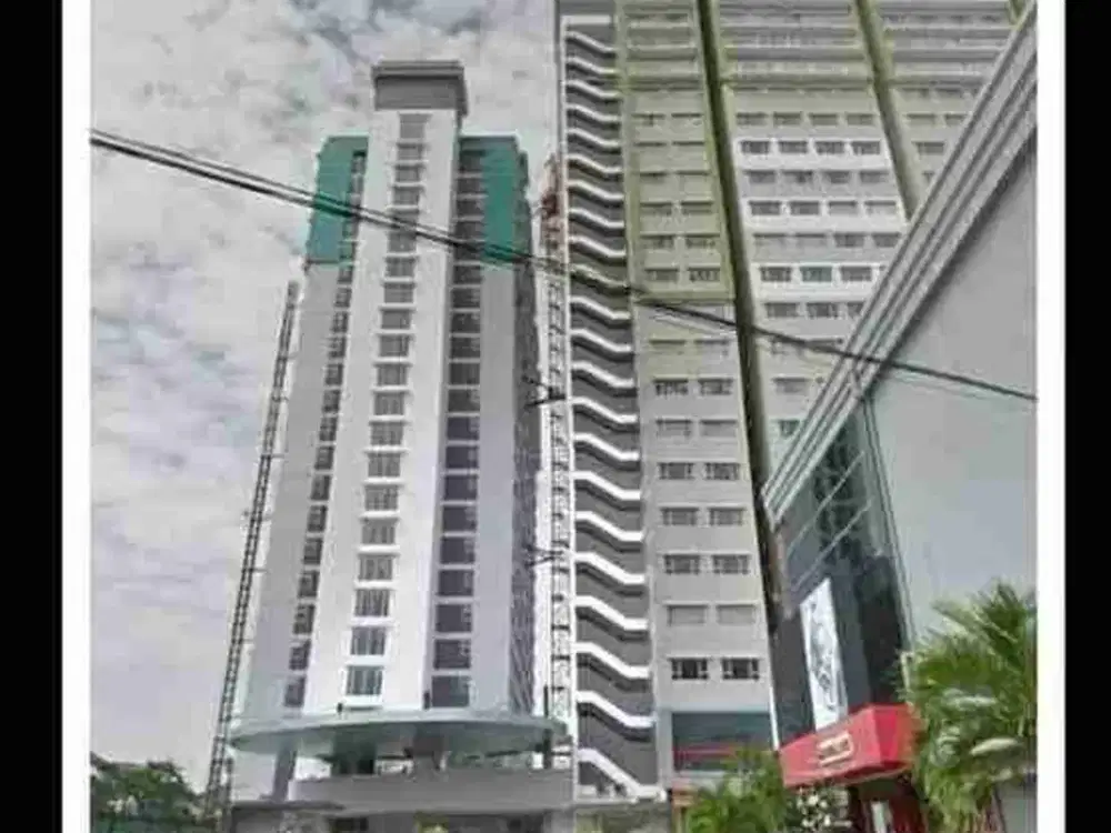 Turun Harga Royal Apartemen Panakkukang 
Tower A Type 90 Unit 7&9
3 Kamar 2 WC Lantai 17
Rp. 1.3 Milyar