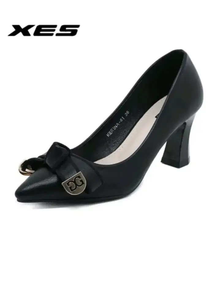 Sepatu Heels Wanita Merek XES