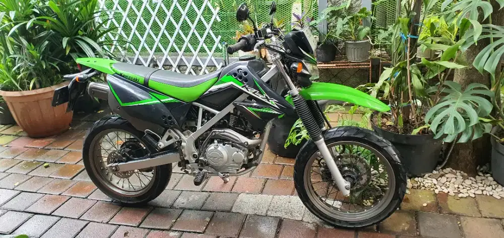 Kawasaki KLX 150 L TAHUN 2015 VELG DAPAT 2 SET SUPERMOTO DAN TRAIL