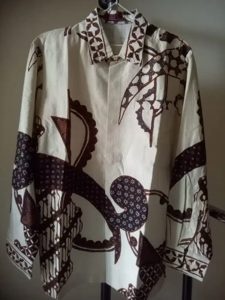 Batik sutera lengan panjang