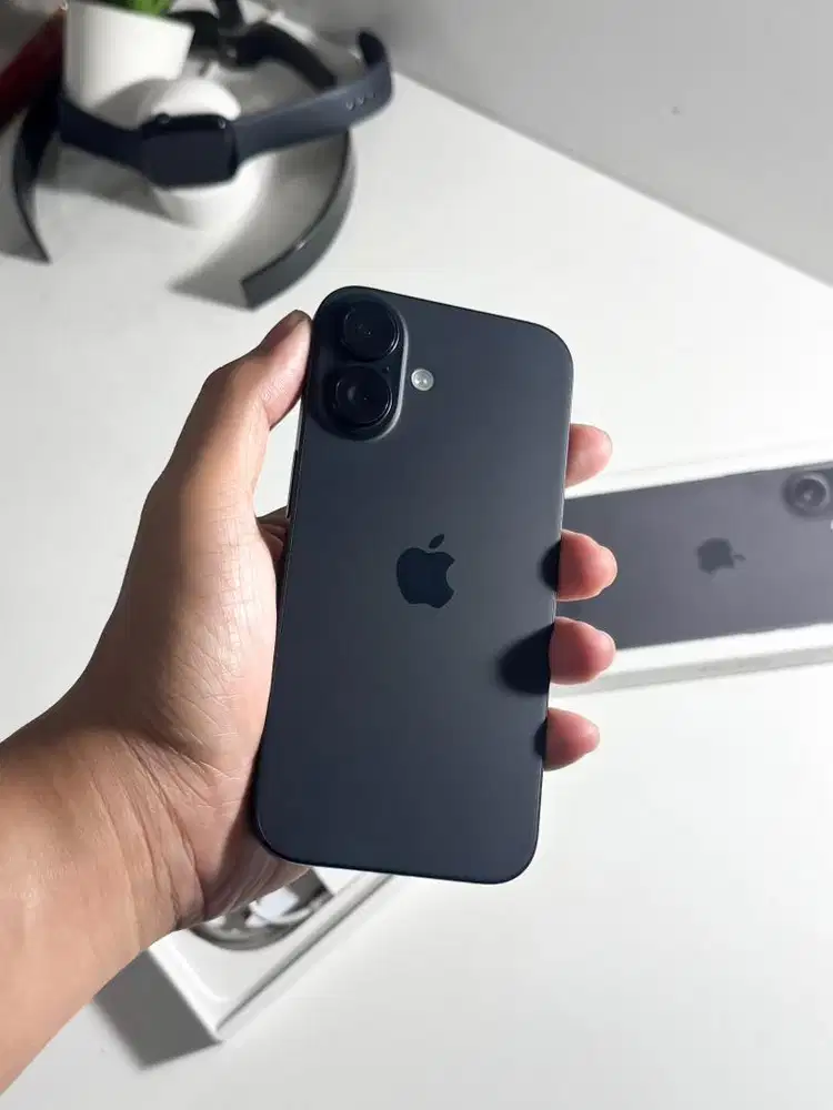 iPhone 16 128GB Black Garansi Resmi iBox