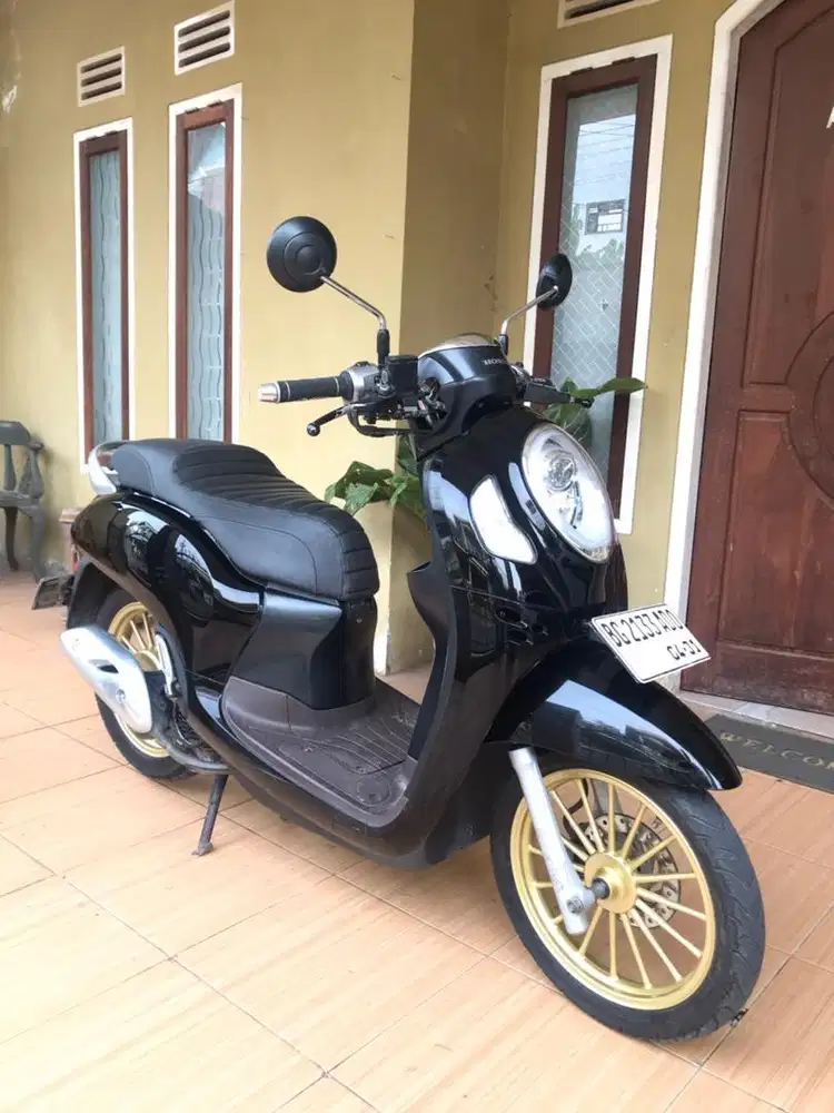Honda scoopy PRESTIGE
