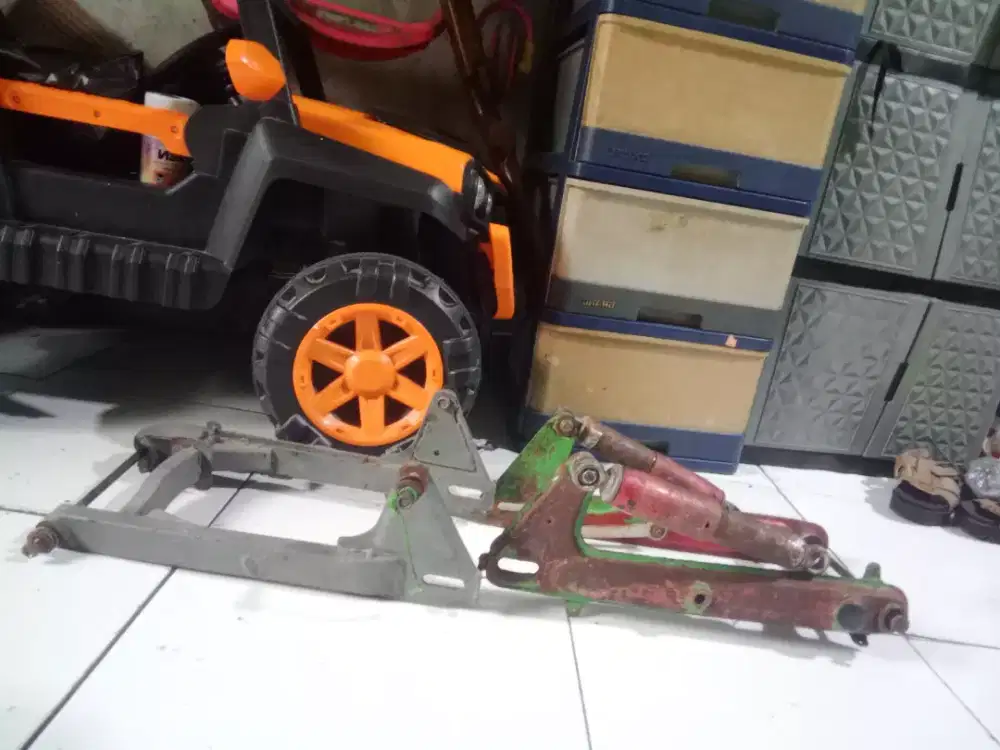 Jual 2 ARM jadul murah lokasi cilebut bogor