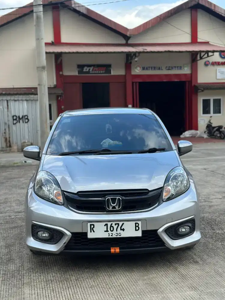 Dijual Mobil Brio 2018,