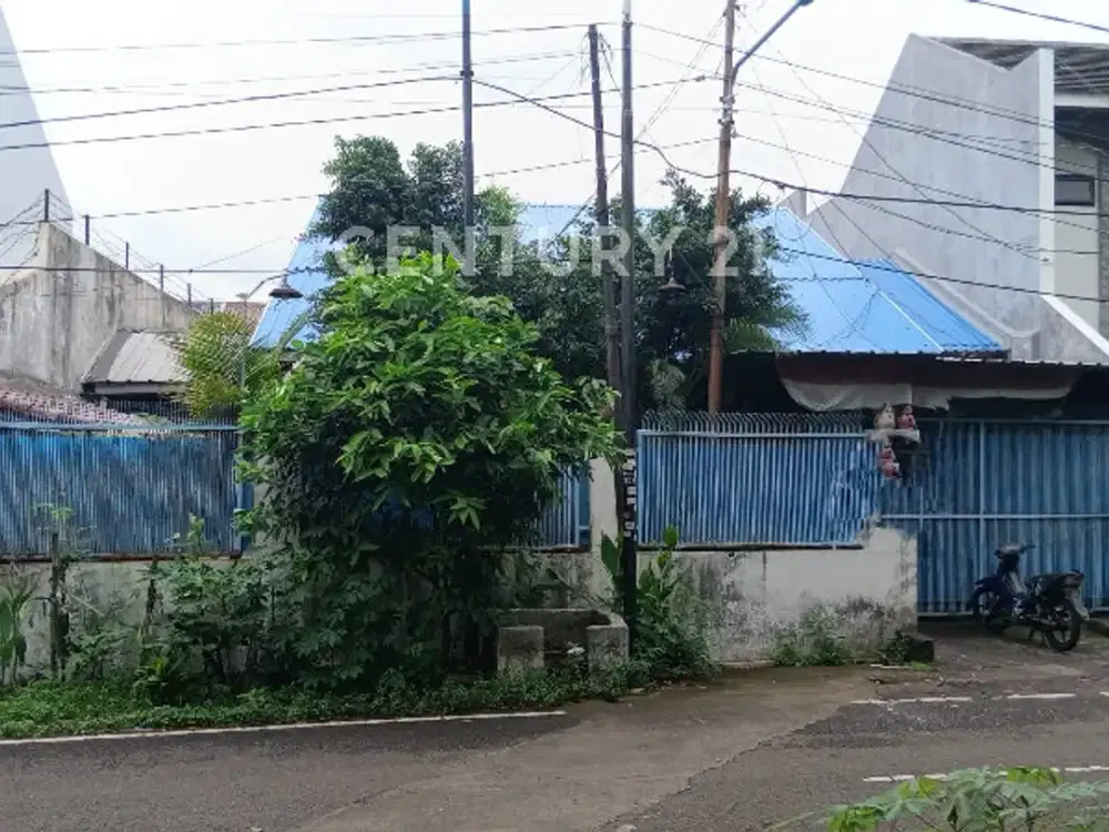 Rumah Hitung Tanah Di Kawasan Elit Kayu Putih