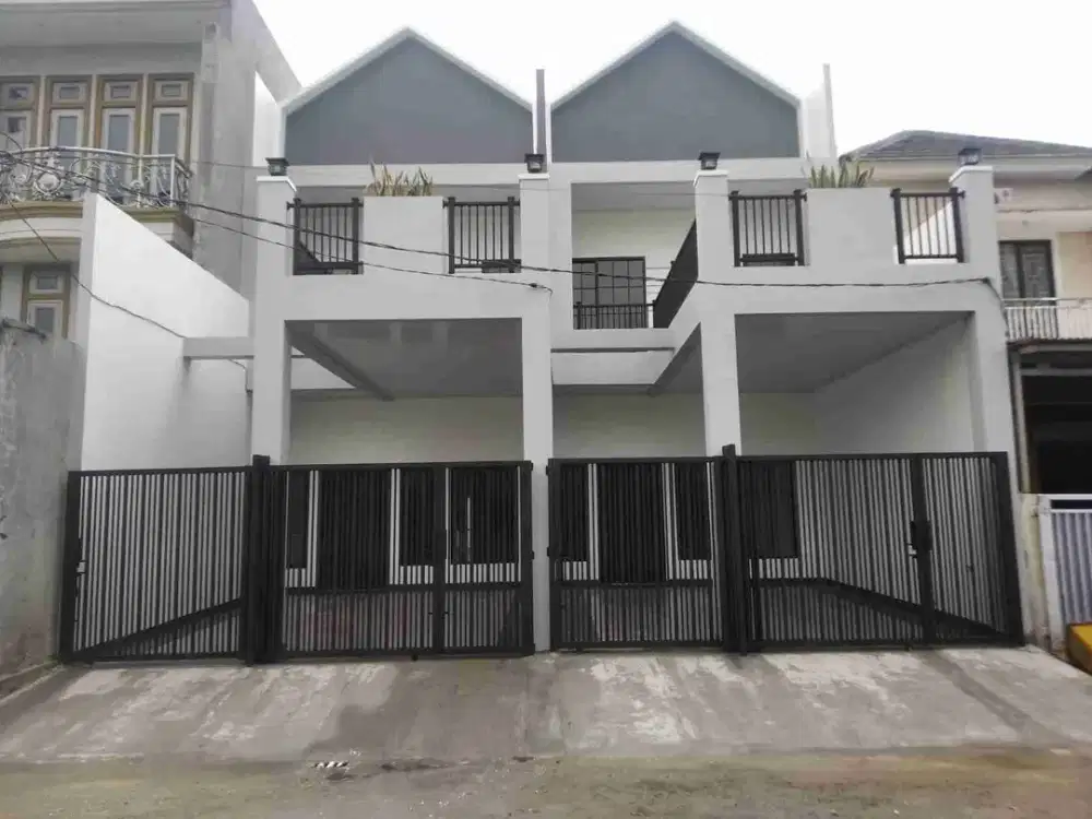Dijual Rumah 2 lt, bagus di Citra Raya Cikupa Tangerang