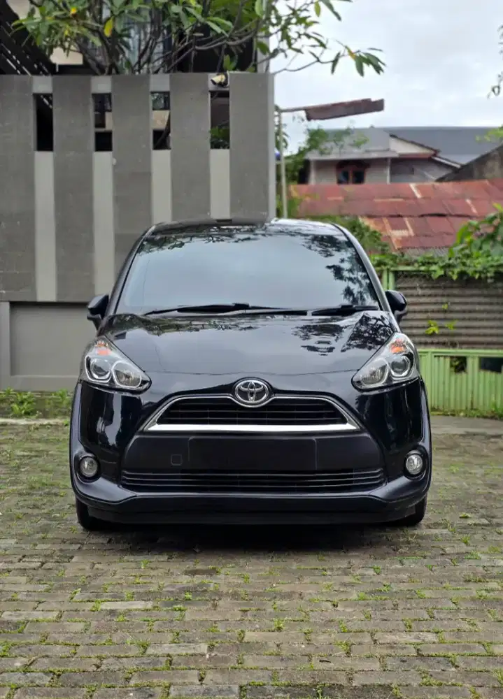 Toyota Sienta 1.5 V at 2019 cash/kredit tdp 10jt