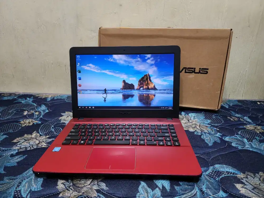 Jual Cepat Laptop Asus X441S SSD Fullset