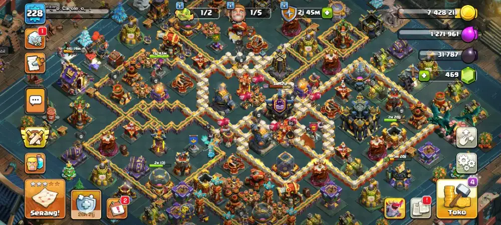 COC TH 17 semi max berlatar kapal laut