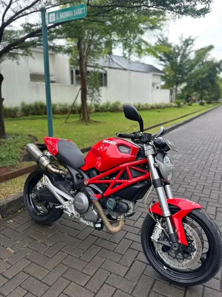 Ducati Monster 795 2012 Fullpaper Low km