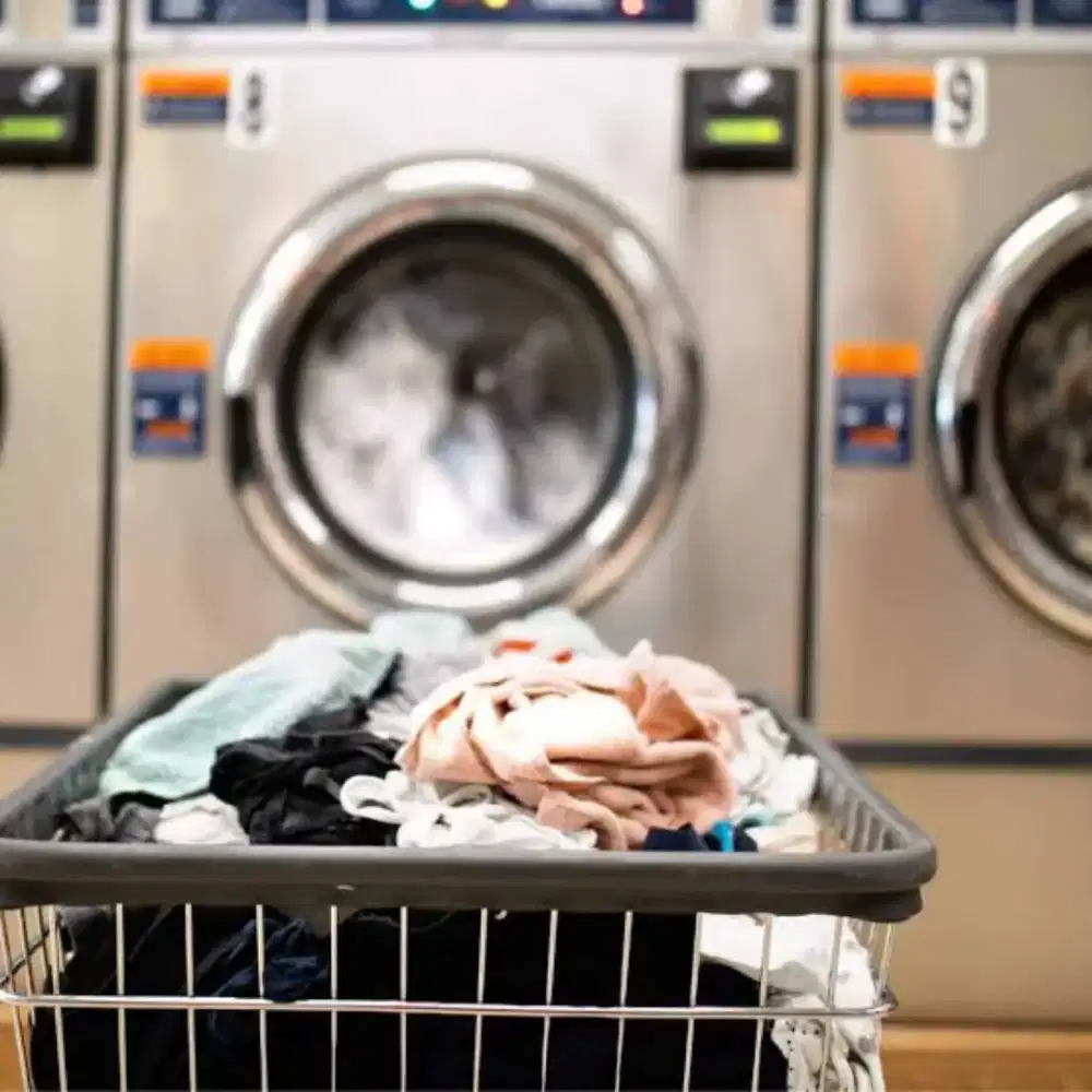 Mencari karyawan strika uap