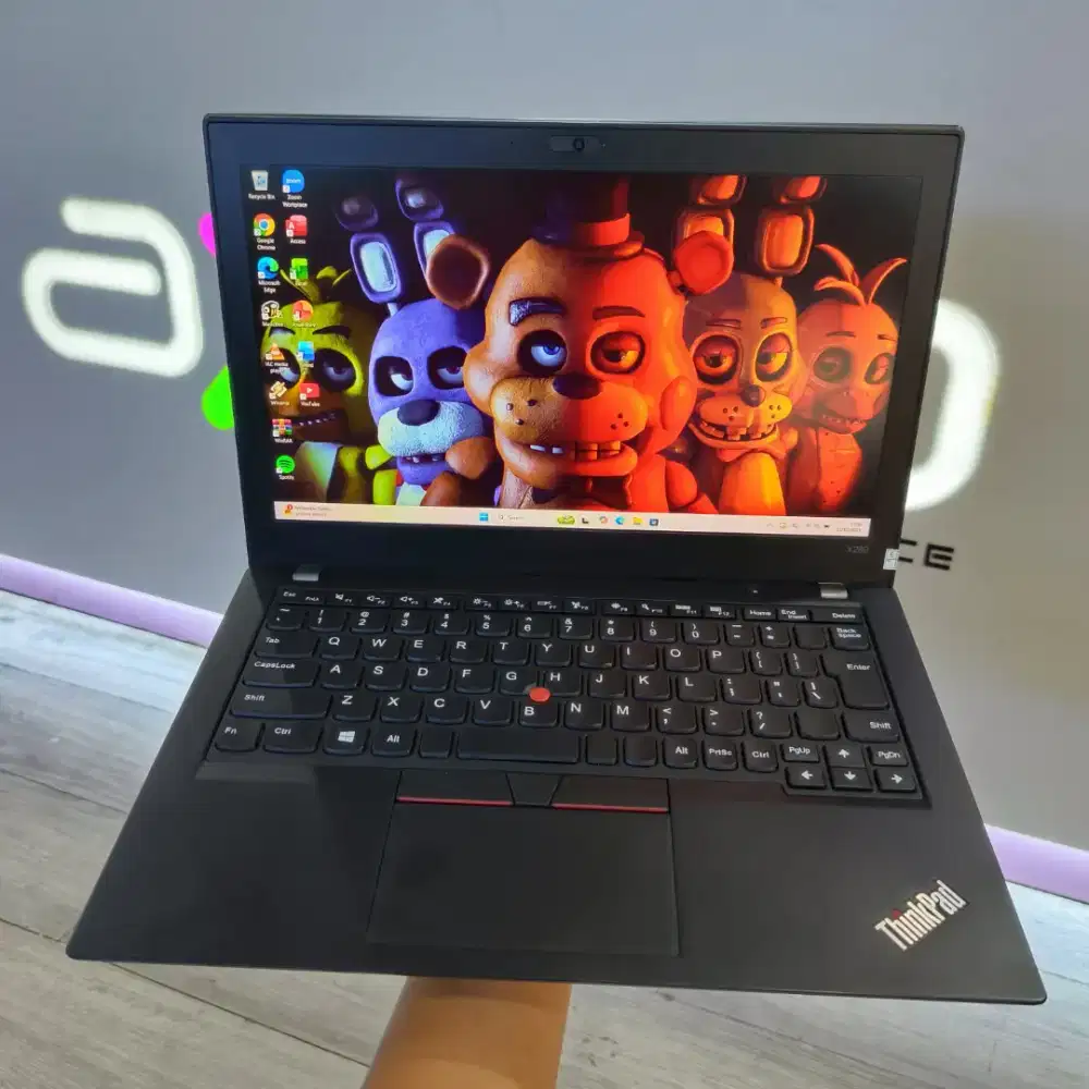 LENOVO THINKPAD CORE I5 RAM 8GB SSD 256GB SIAP PAKAI