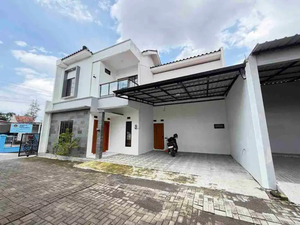Rumah Baru 2 lt di Nusukan Banjarsari Solo Siap Huni