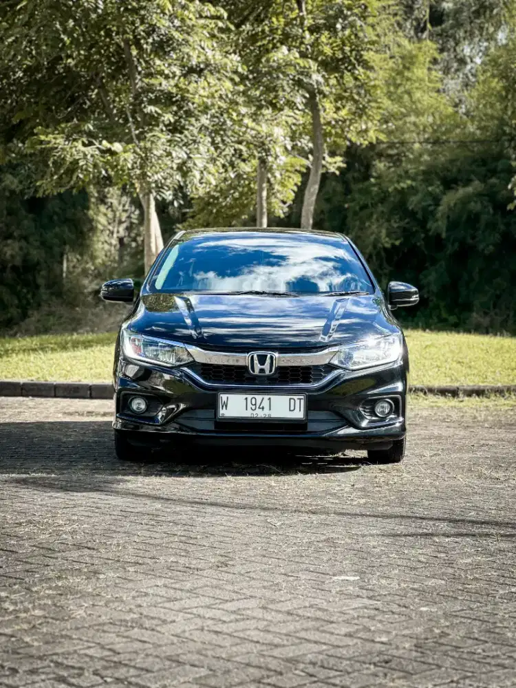 City Sedan pmk 2018 facelift sangat istimewa,record honda,nyaman,murah