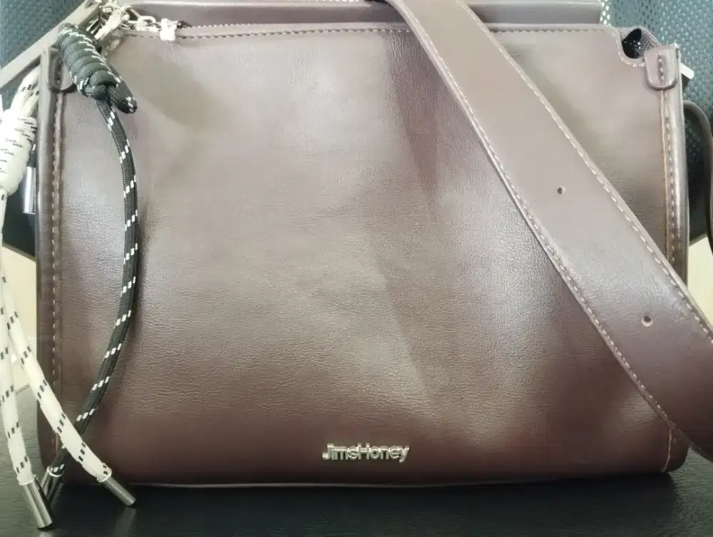 Tas Selempang Wanita Jimshoney