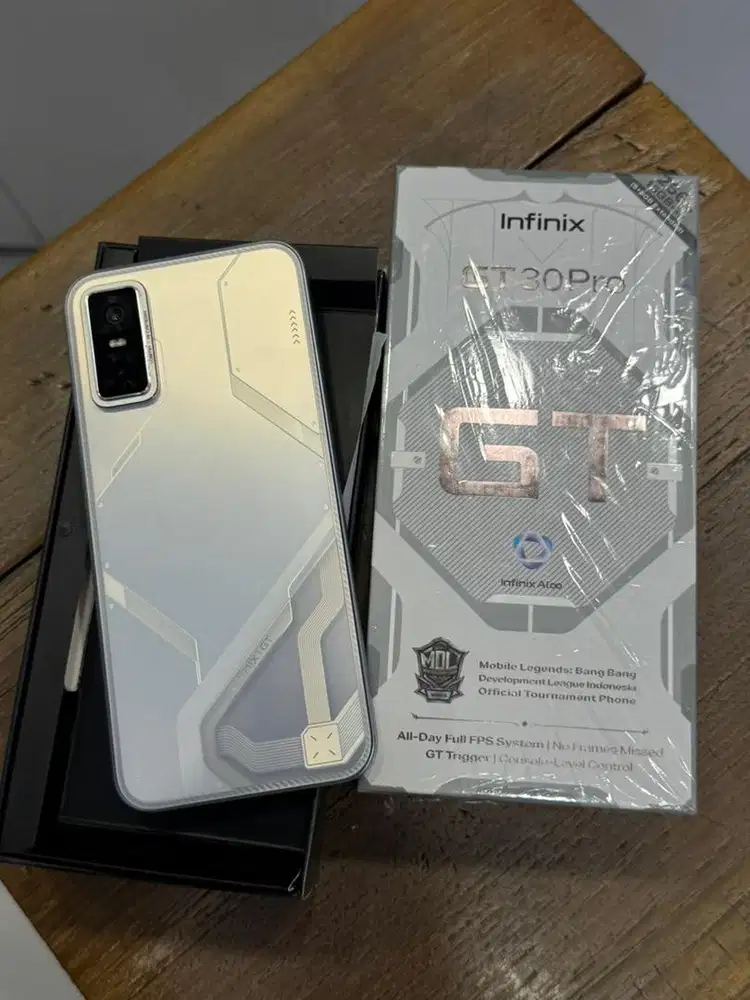 Gt 30 Pro 8/256GB garansi mulusss