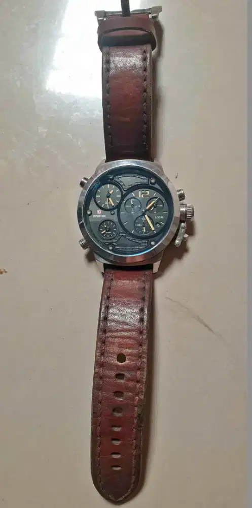 Jam Tangan Expedition