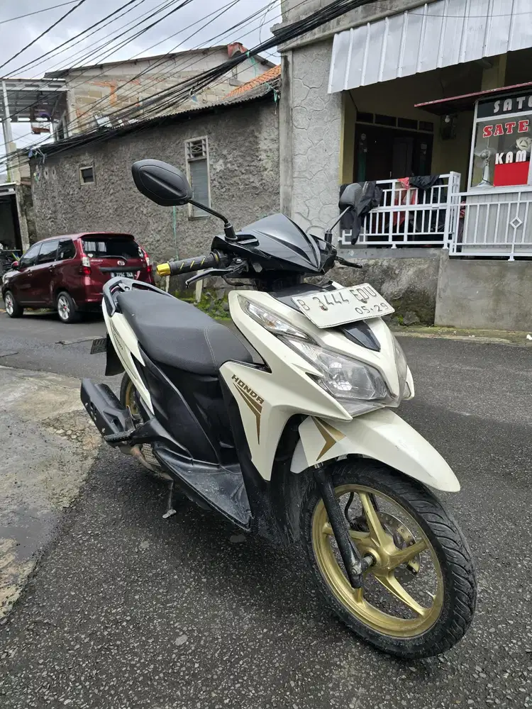 DIJUAL CASH HONDA VARIO KZR 125 CBS THN 2014 PAJAK OFF 1x SIAP PAKAI