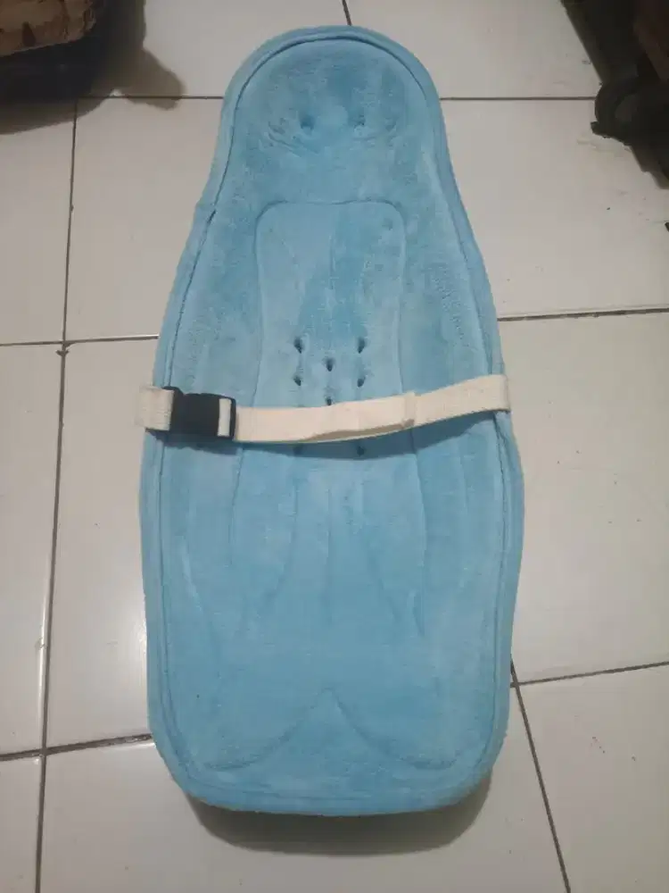 Kursi Menyusui Bayi Baby Nursing Seat Untuk Newborn