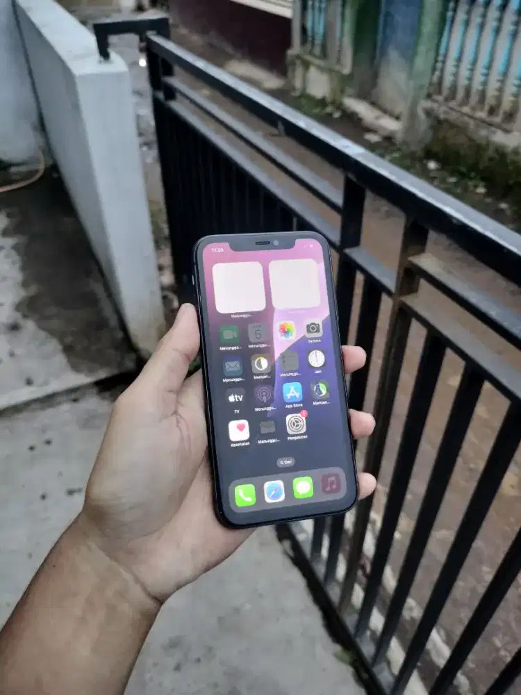 iPhone 11 128gb inter