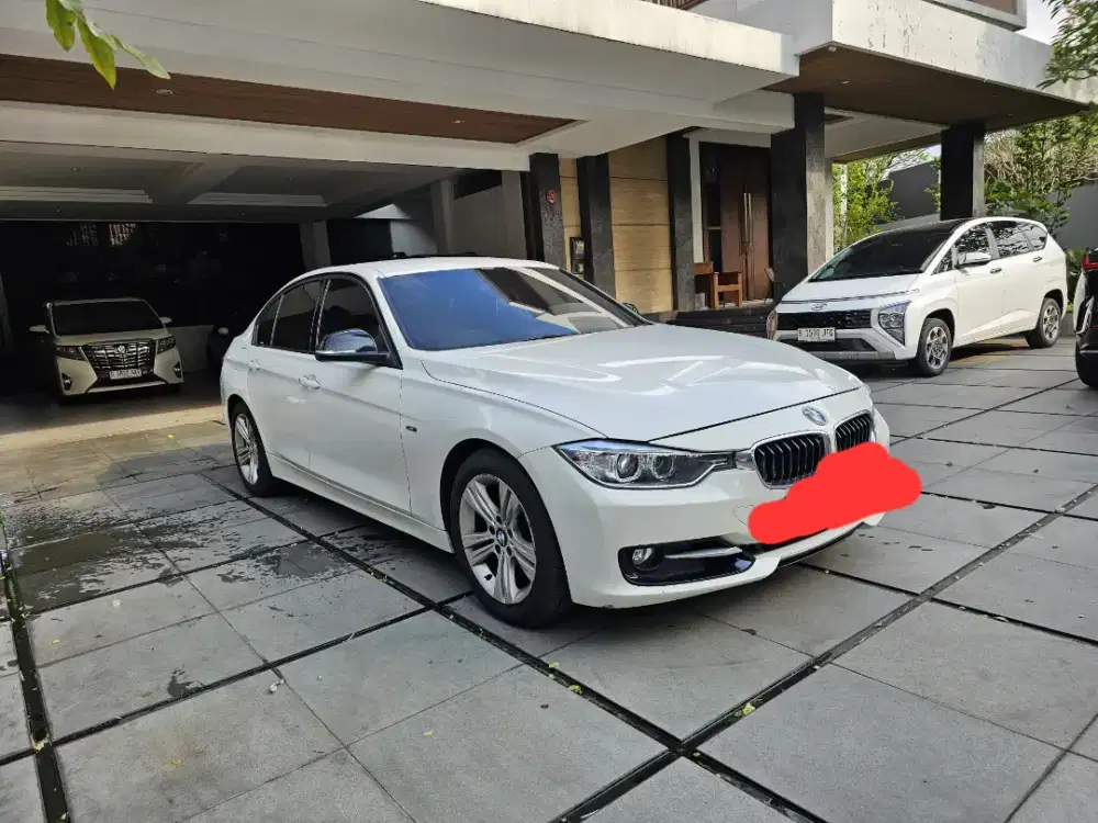 BMW 320i 2013 Sport Putih