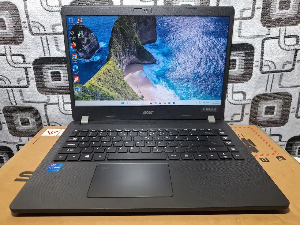 Laptop Acer Core i5 gen 11 ram 8gb SSD 512gb like new siap pakai