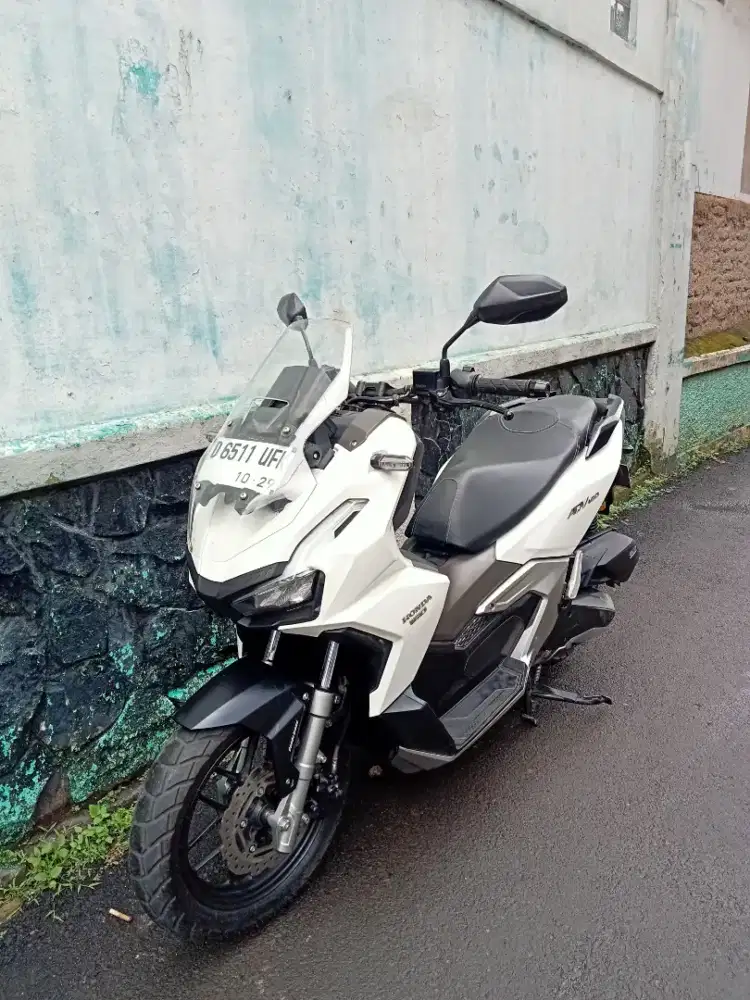 Honda ADV 160 CBS 2024 mulus antik