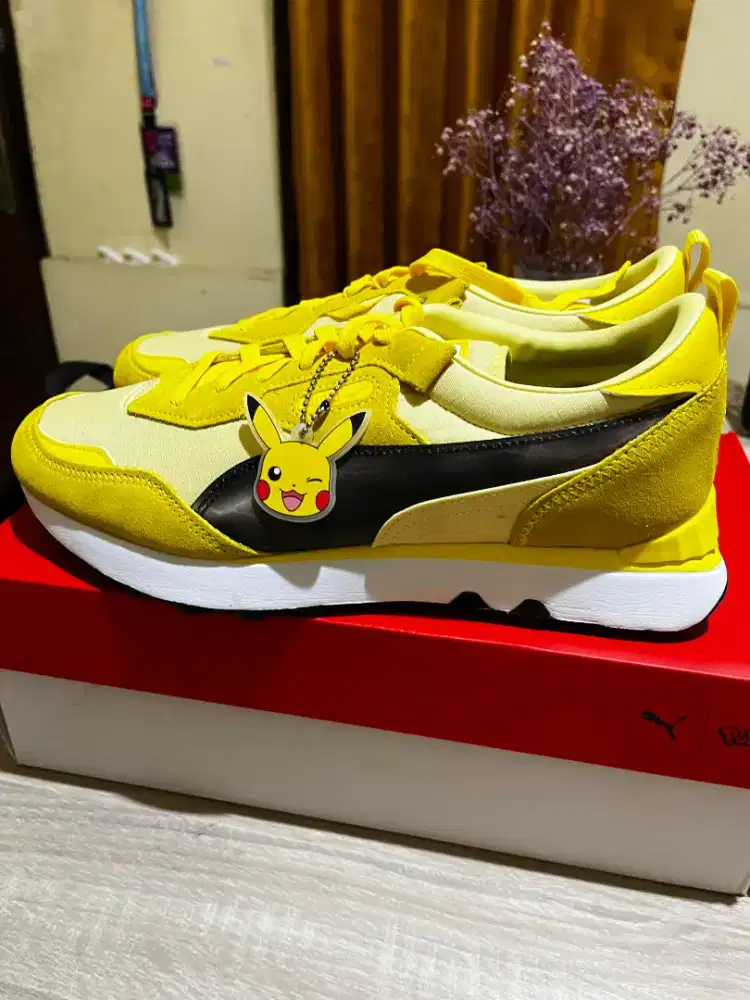 Sepatu Puma X Pokemon Pikachu