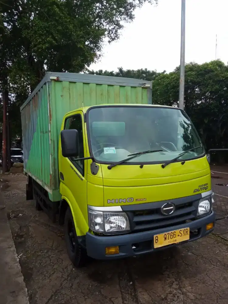 HINO DUTRO SDL 2016 ENGKEL LONG BOX BESI