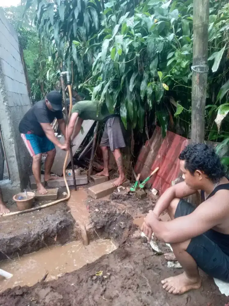 Pengeboran Satelit 4 Inchi