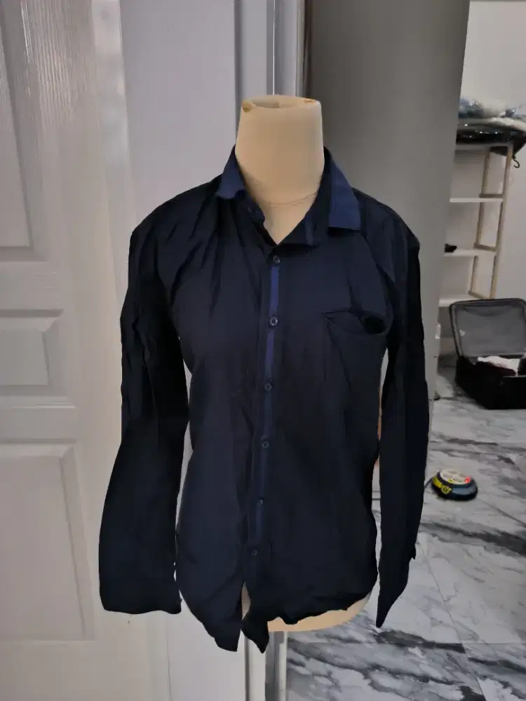 Kemeja Pria LR2 Lengan Panjang Navy
