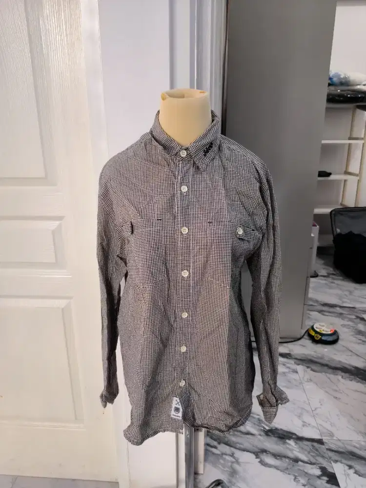 Kemeja Pria Three Second Lengan Panjang