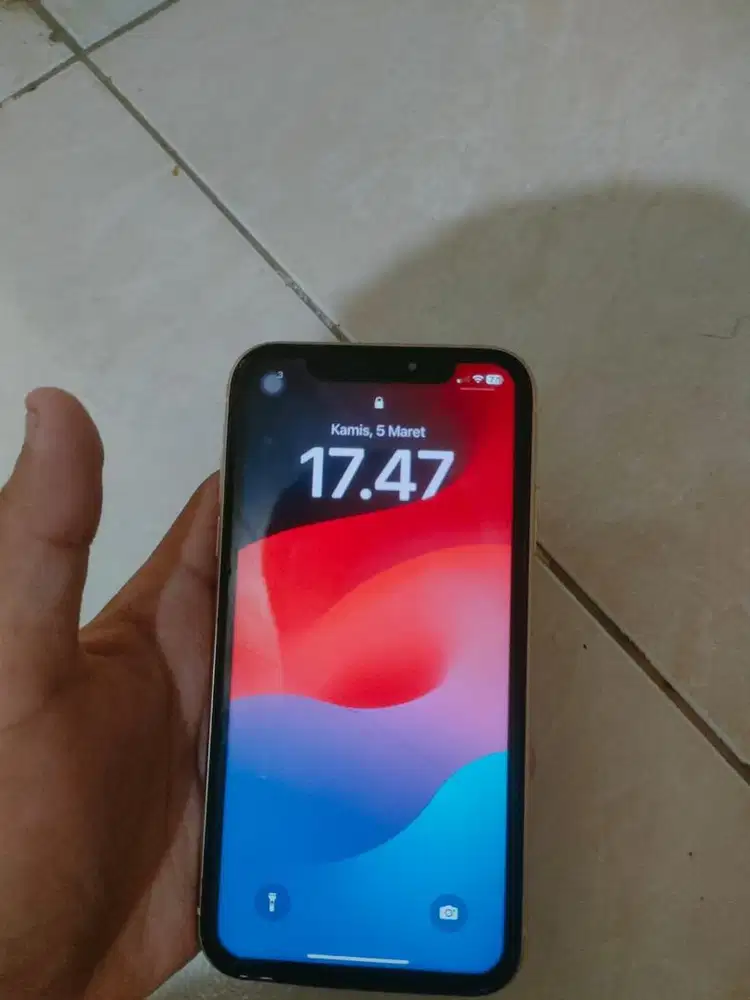 iphone xr inter 64gb