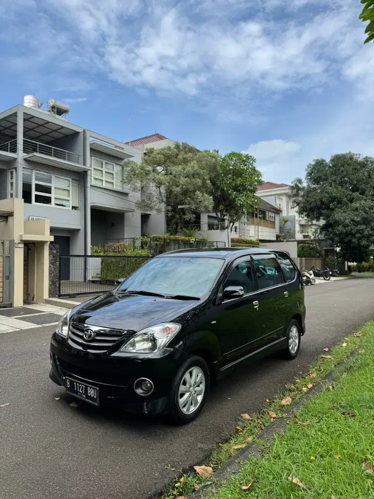 Toyota Avanza 2011 Bensin