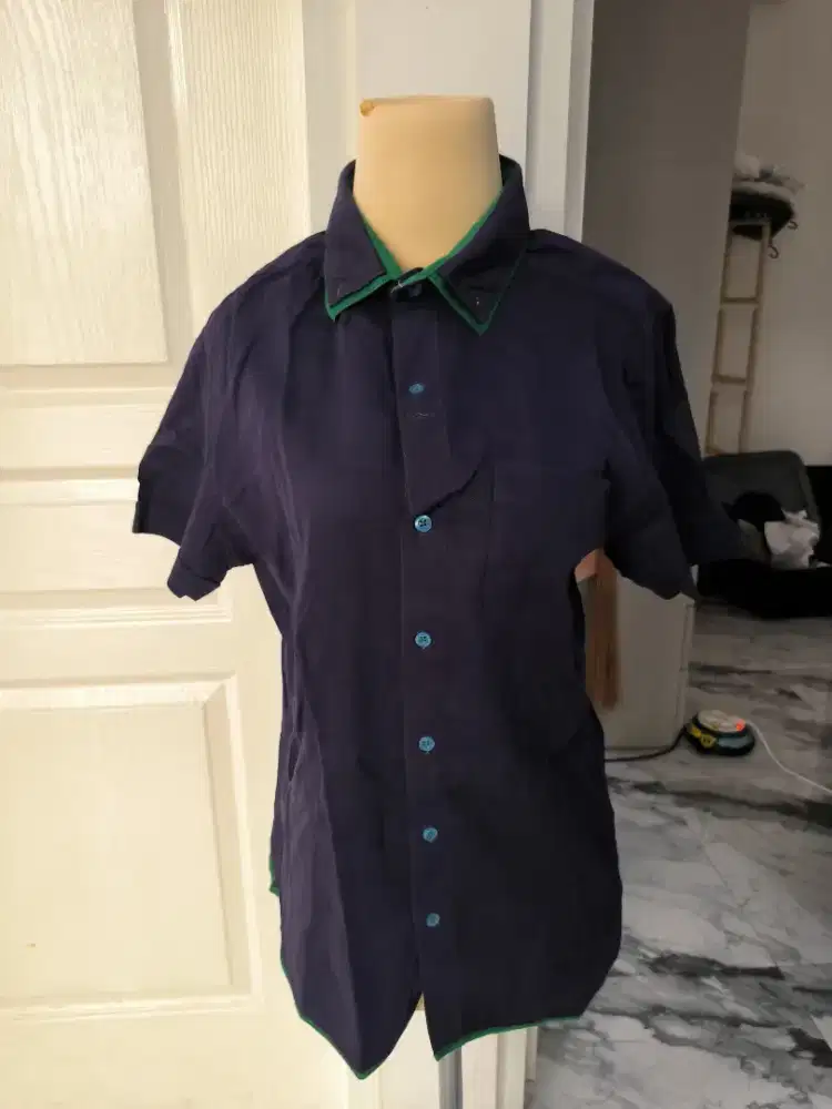 Kemeja Pria MOC lengan Pendek Ungu