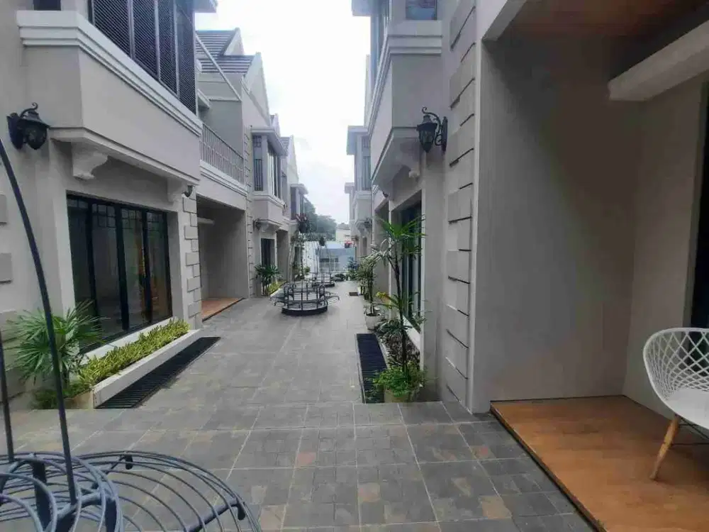 Rumah Baru Setraduta Modern Estetik dan Eklusif jual cepat 3 Unit dekat Pasteur