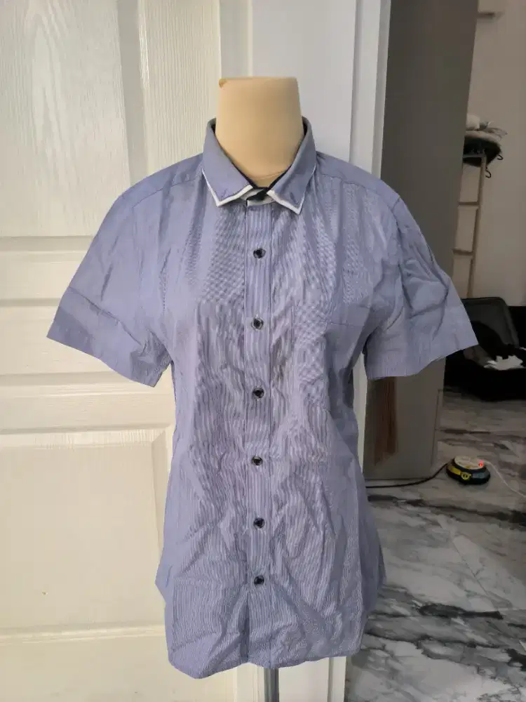 Kemeja Pria MOC Lengan Pendek ungu muda