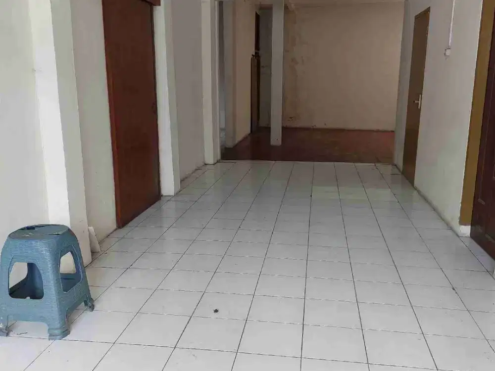 DIJUAL RUMAH COCOK UNTUK KOS DI TAMAN KOPO INDAH 1