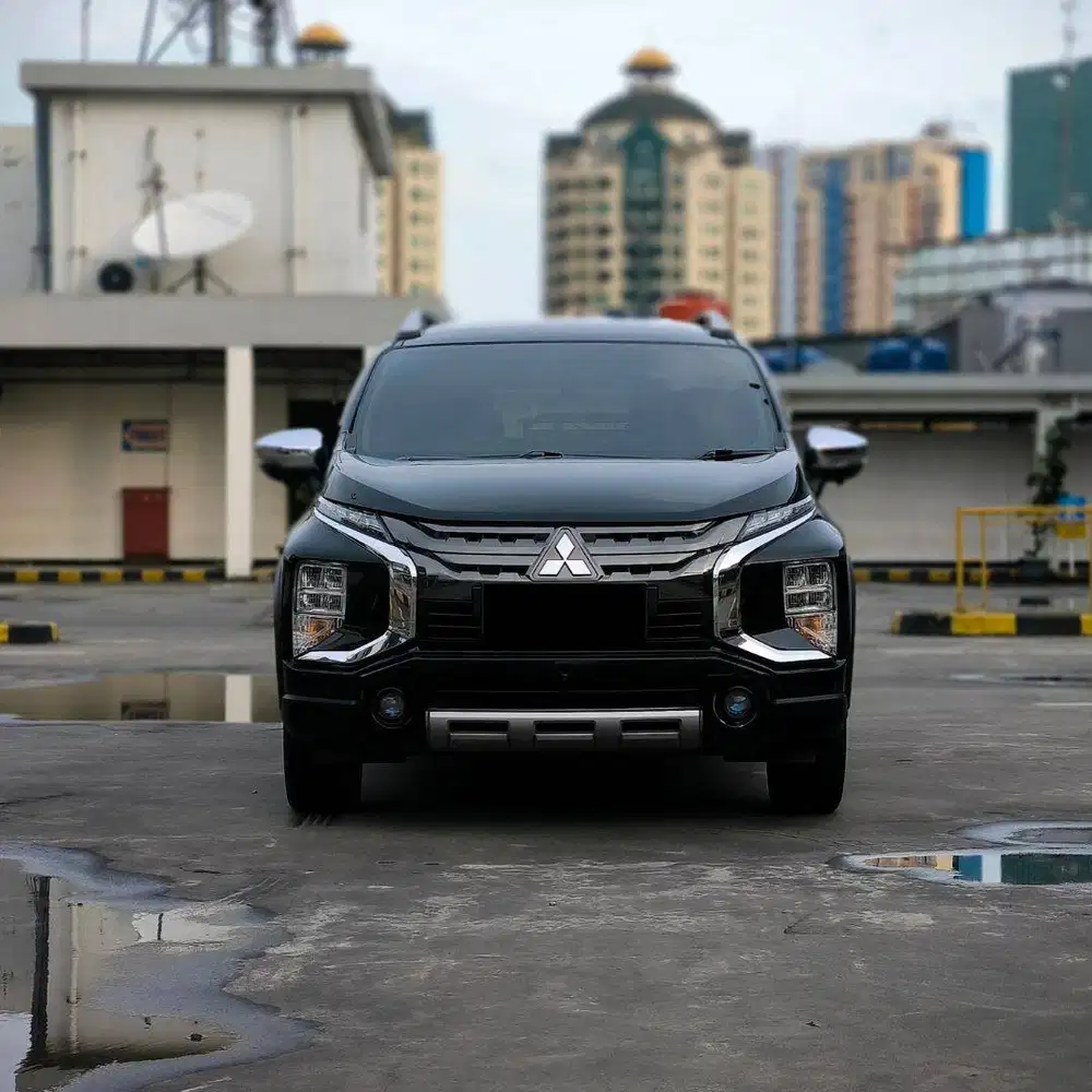MITSUBISHI XPANDER CROSS HITAM 2021, TDP: 20JT ALL IN