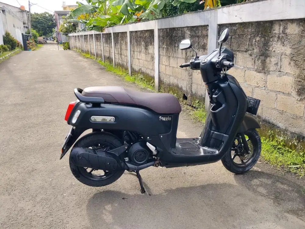 DI JUAL Yamaha Fazzio lux hyberid 2022